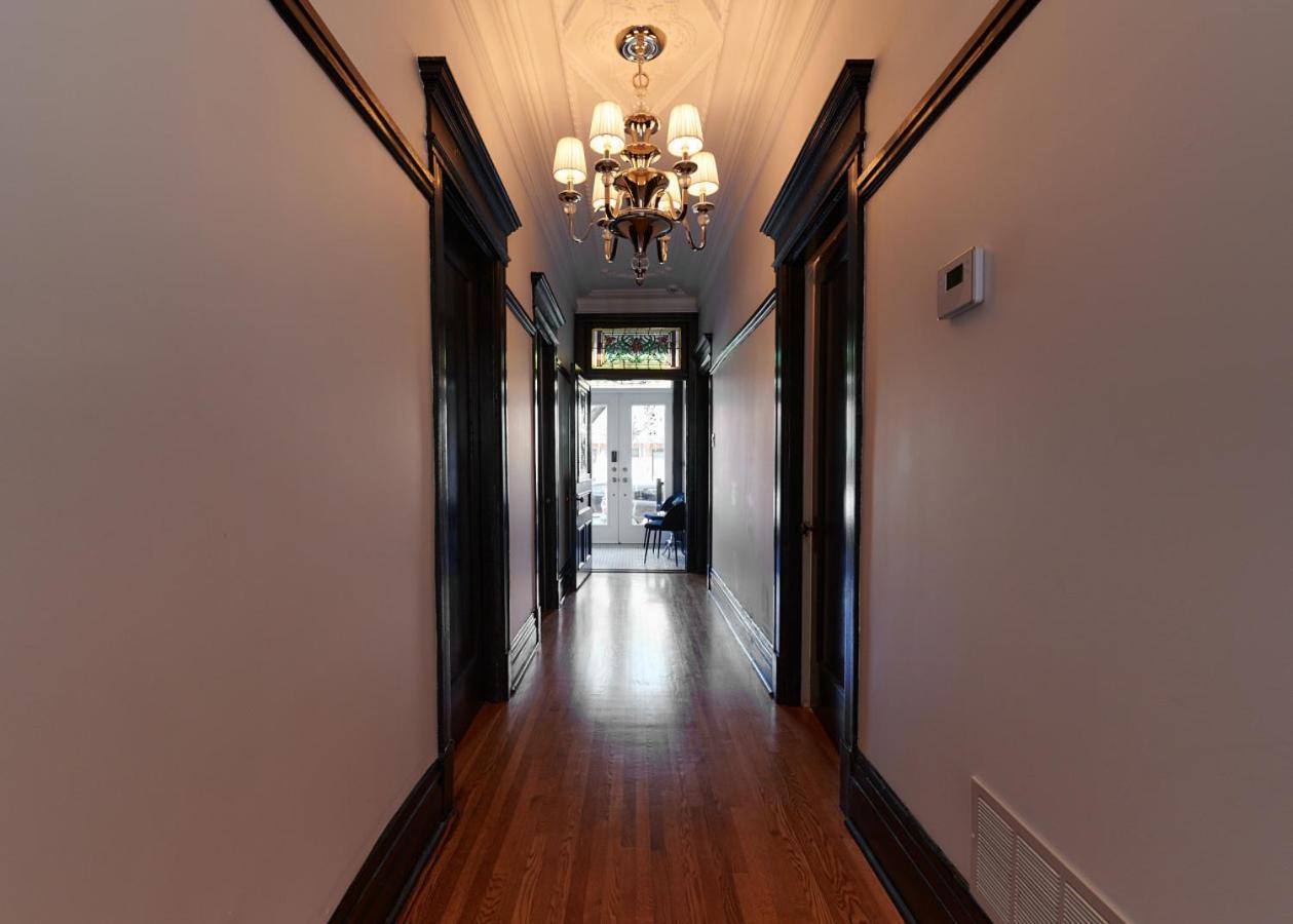 Villa Dante By Denstays - Montreal, Montreal